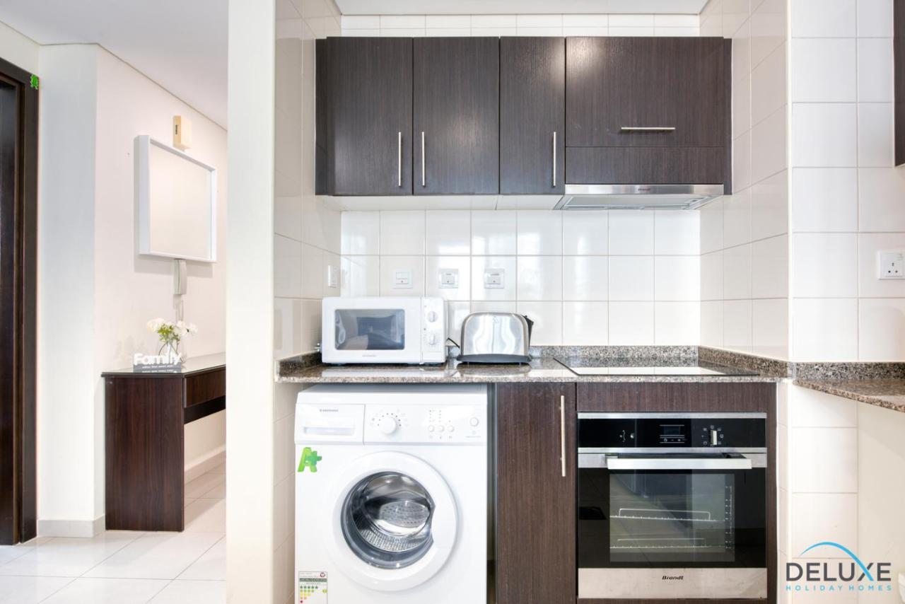 Apartment Overlooking Marina Canal 1br Close To Mall, Promenade & Beach, Bay 1, Marina By Deluxe Homes *